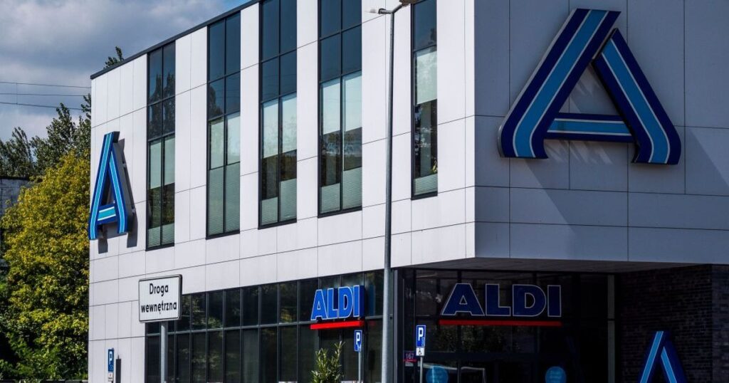 This fall at Aldi, you can find items from apple cider to pumpkin coconut clusters.